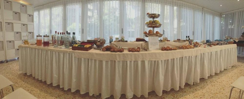 Hotel Maarea Milano Marittima Kültér fotó