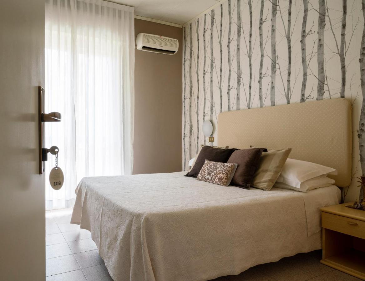 Hotel Maarea Milano Marittima Kültér fotó