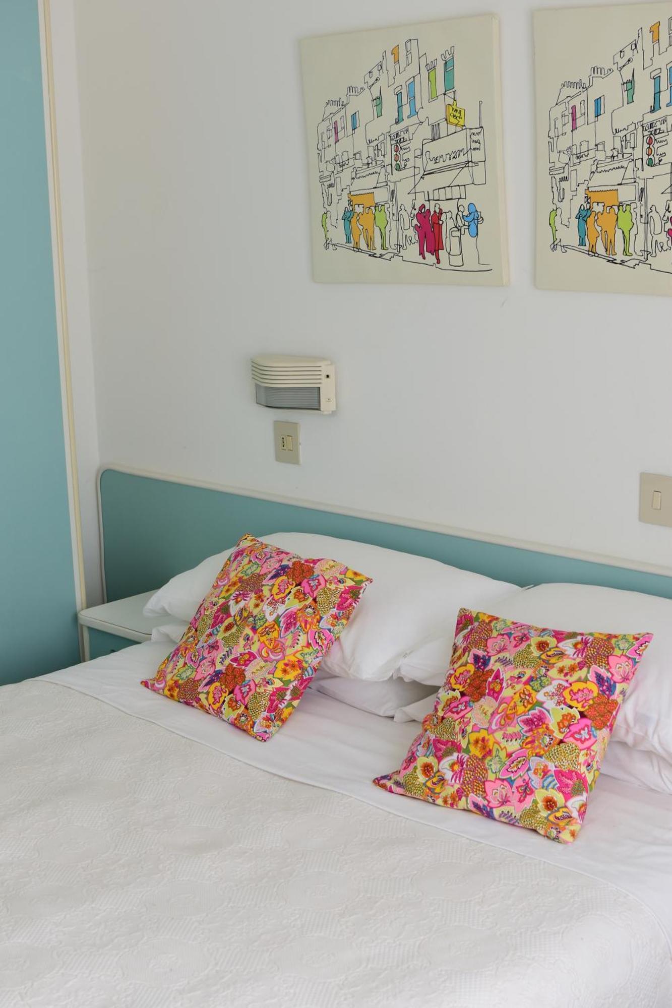 Hotel Maarea Milano Marittima Kültér fotó